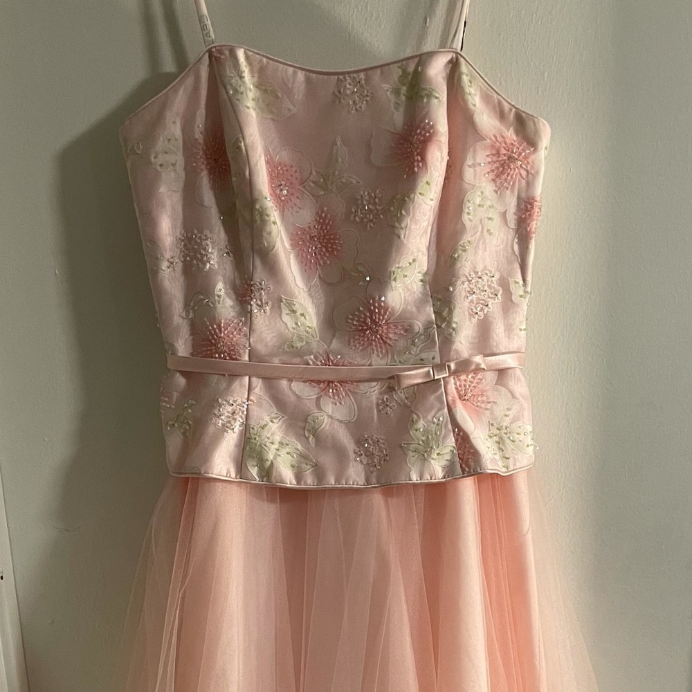 Juniors Prom/Quinceanera Pink Dress. Size 9/10. Make An Offer.